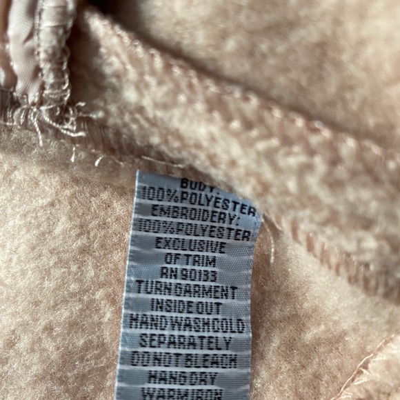 Super soft tan vest - Picture 3 of 4